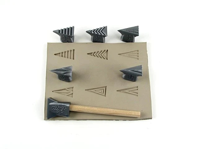 ISOSCELES TRIANGLE STAMP - 15 X 30 mm