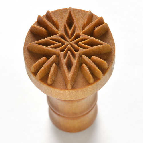 MEDIUM ROUND STAMP - CHRISTMAS STAR