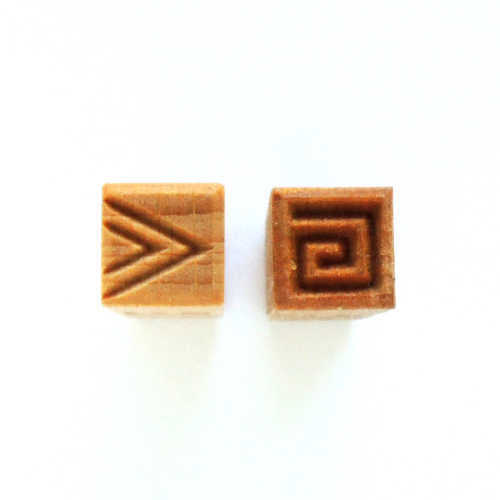 SMALL SQUARE CLAY STAMP